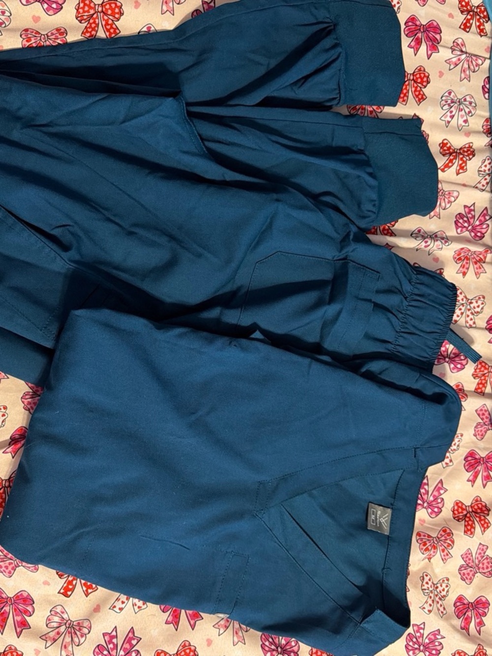 Women’s Teal Blue Scrub Joggers and Top Set